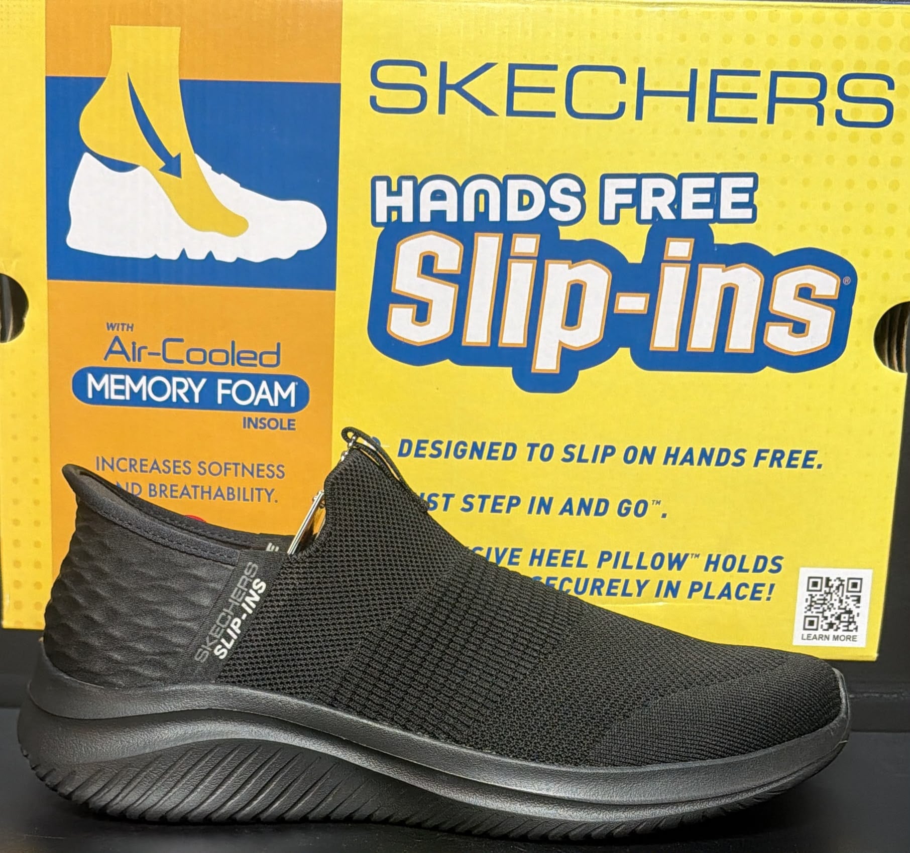 SKECHERS